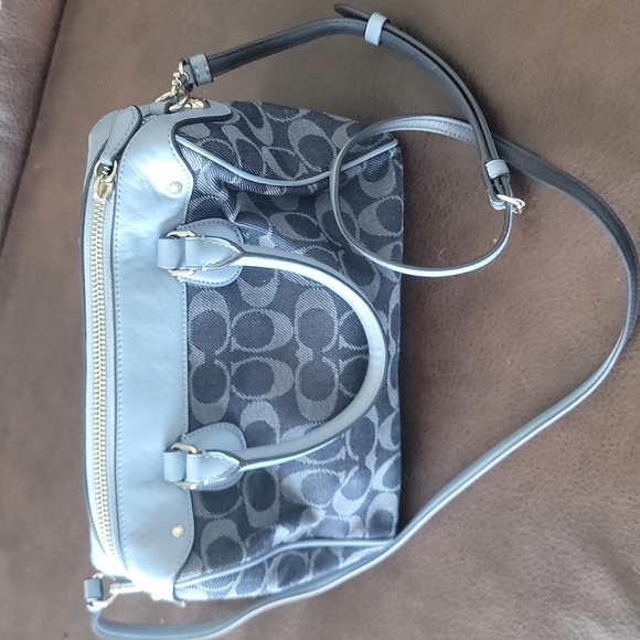 Authentic Coach Blue Denim Satchel & Wallet - Picture 3 of 8